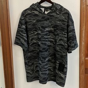 Camo Pullover Short Sleeve Hoodie